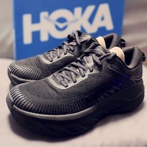 HOKA One One Bondi 7. Woman. Size: 7.5 Color: Black